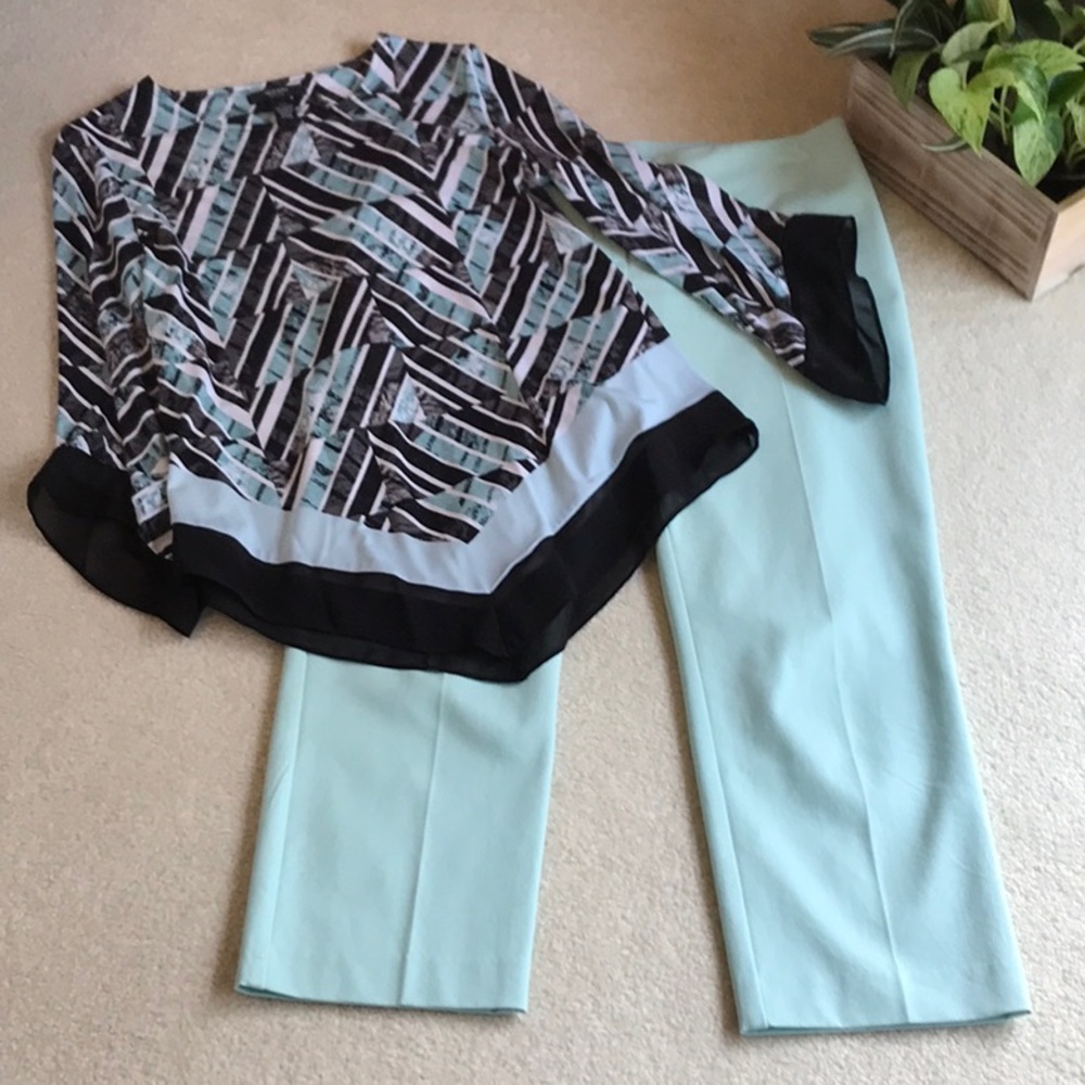Alfani Pants Women’s 6 Ankle Cropped Mint Green